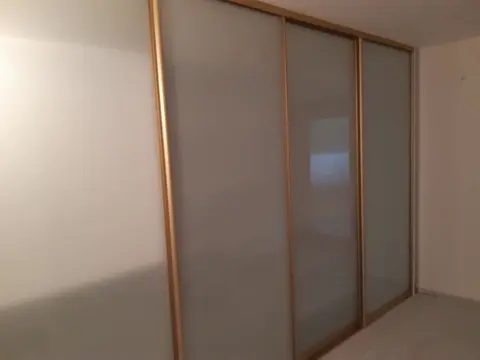 Posuvné dvere na mieru so sklenenou výplňou, sivá